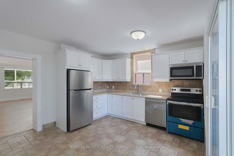 Photo 8 at 604 Lauder Avenue, Oakwood Village, Toronto