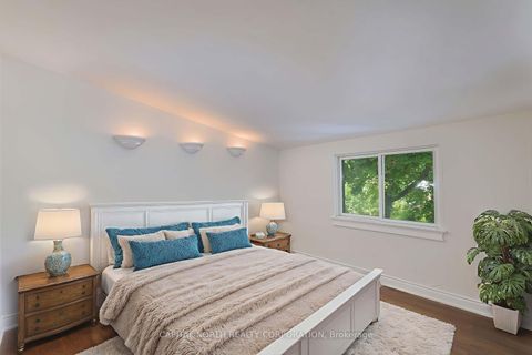 Photo 13 at 604 Lauder Avenue, Oakwood Village, Toronto