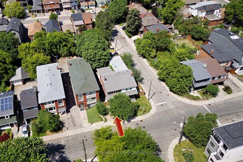 Photo 31 at 604 Lauder Avenue, Oakwood Village, Toronto