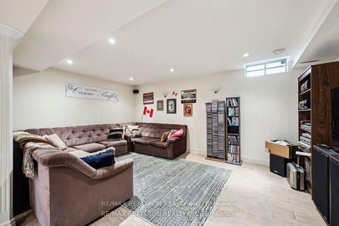Photo 31 at 41 Bloomfield Trail, Oak Ridges, Richmond Hill
