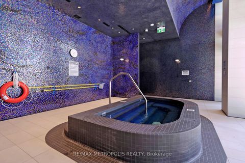 Photo 29 at 638 - 20 Inn On The Park Drive, Don Mills, Toronto