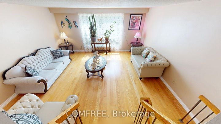 Photo 9 at 17 Ashurst Crescent, Madoc, Brampton