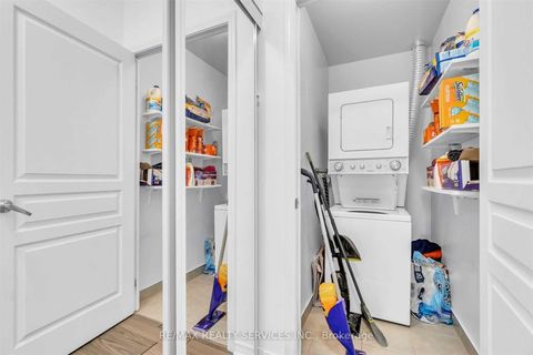 Photo 11 at 1413 - 352 Front Street W, Waterfront Communities C1, Toronto