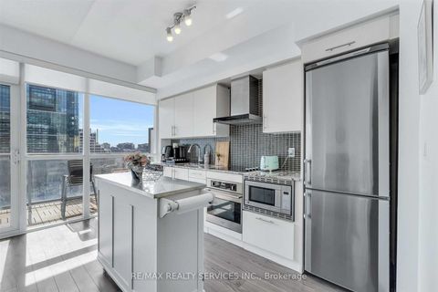 Photo 17 at 1413 - 352 Front Street W, Waterfront Communities C1, Toronto