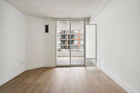 Photo 26 at 418 - 942 Yonge Street, Annex, Toronto