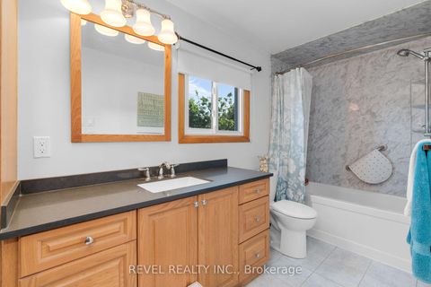 Photo 24 at 70 Lillian Crescent, Sunnidale, Barrie