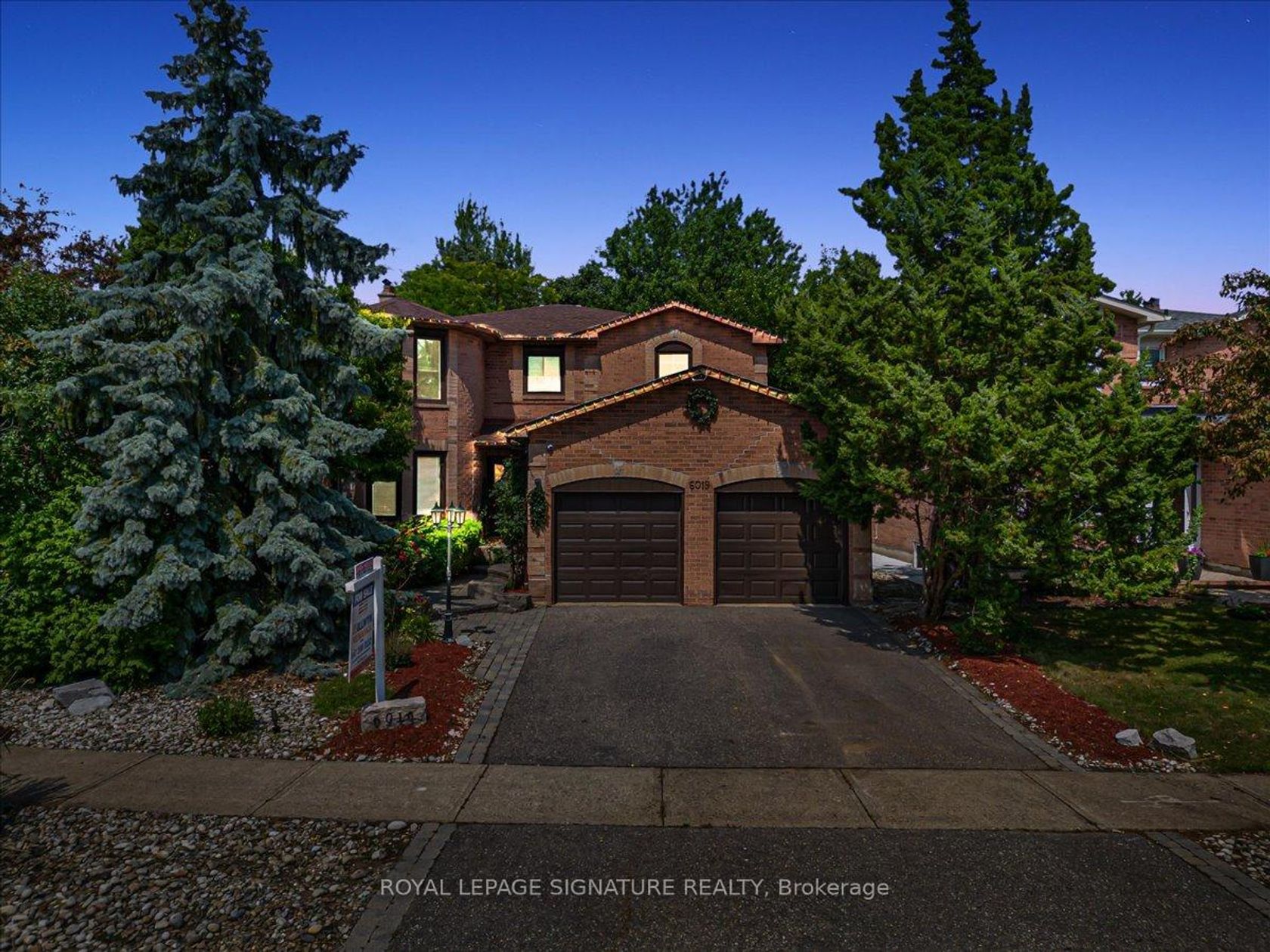 6019 Tillsdown Drive, East Credit, Mississauga 