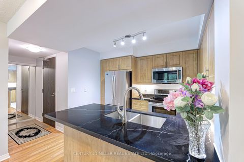 Photo 9 at 415 - 205 The Donway W, Don Mills, Toronto