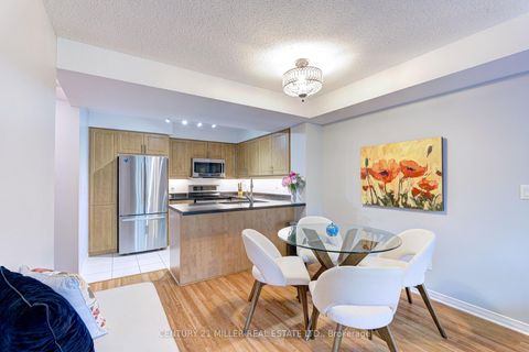 Photo 11 at 415 - 205 The Donway W, Don Mills, Toronto