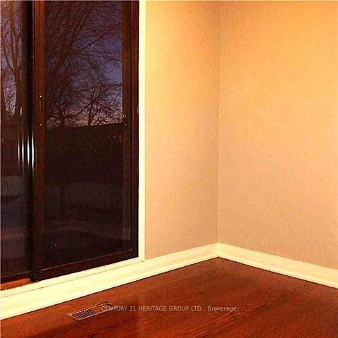 Photo 1 at 107 Helendale Avenue, Eglinton, Toronto Photo 1 at 107 Helendale Avenue, Eglinton, Toronto