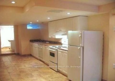 Photo 19 at 107 Helendale Avenue, Eglinton, Toronto