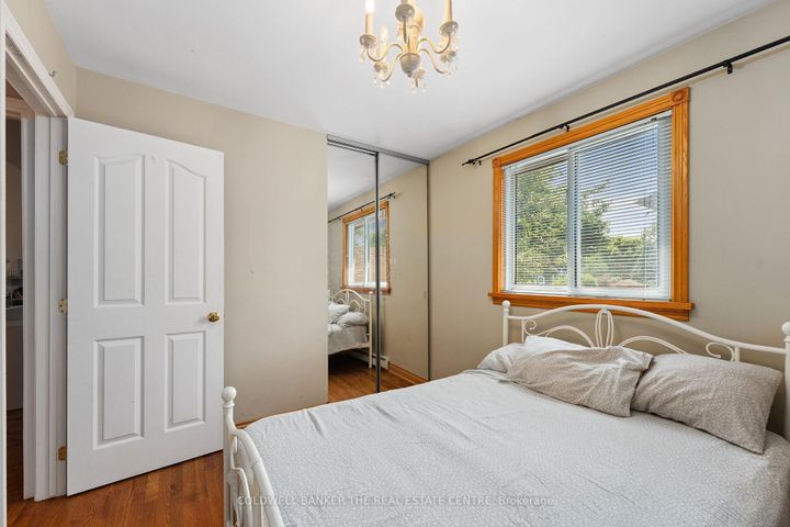 Photo 14 at 60 Pringle Avenue, Markham Village, Markham