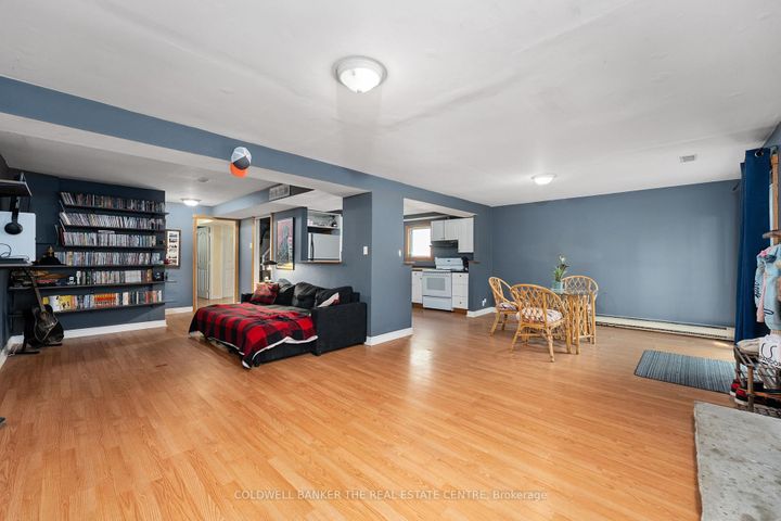 Photo 23 at 60 Pringle Avenue, Markham Village, Markham