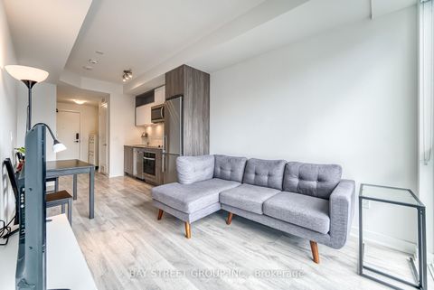 Photo 11 at 665B - 135 Lower Sherbourne Street, Moss Park, Toronto