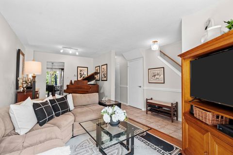 Photo 4 at #56 - 2272 Mowat Avenue, RO River Oaks, Oakville