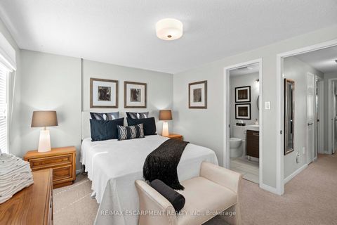 Photo 13 at #56 - 2272 Mowat Avenue, RO River Oaks, Oakville