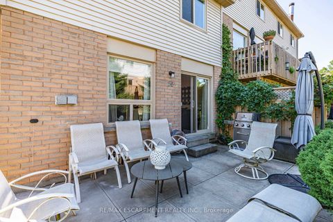 Photo 25 at #56 - 2272 Mowat Avenue, RO River Oaks, Oakville