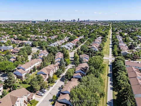 Photo 31 at #56 - 2272 Mowat Avenue, RO River Oaks, Oakville
