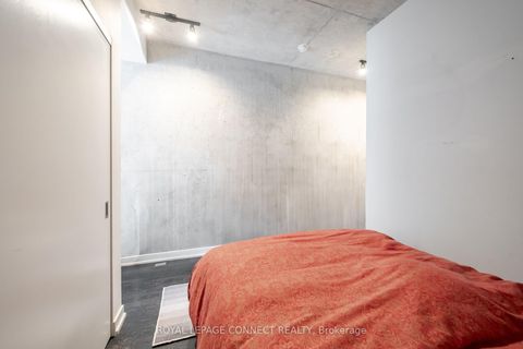 Photo 5 at 206 - 39 Brant Street, Waterfront Communities C1, Toronto