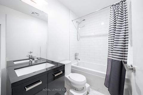 Photo 6 at 206 - 39 Brant Street, Waterfront Communities C1, Toronto