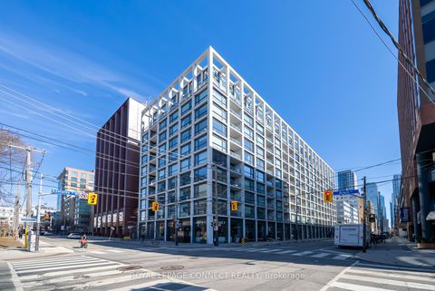 Photo 11 at 206 - 39 Brant Street, Waterfront Communities C1, Toronto