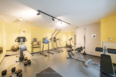 Photo 12 at 206 - 39 Brant Street, Waterfront Communities C1, Toronto