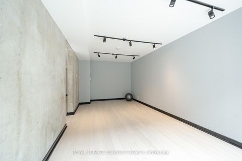 Photo 17 at 206 - 39 Brant Street, Waterfront Communities C1, Toronto