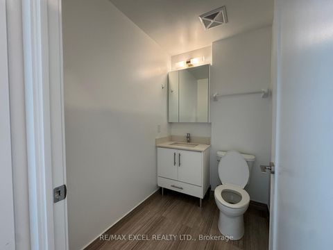 Photo 11 at 1204 - 95 Oneida Crescent, Langstaff, Richmond Hill