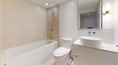Photo 9 at 301 - 185 Roehampton Avenue, Mount Pleasant West, Toronto