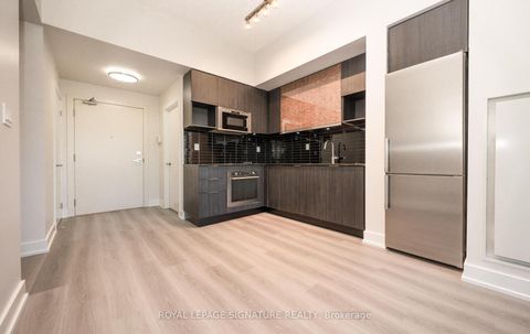 Photo 9 at 406 - 99 The Donway W, Don Mills, Toronto