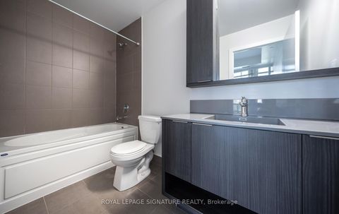 Photo 18 at 406 - 99 The Donway W, Don Mills, Toronto