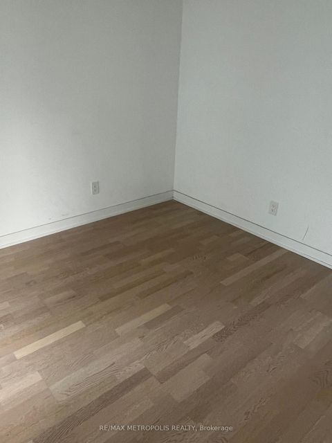 Photo 6 at 1805 - 161 Roehampton Avenue, Mount Pleasant West, Toronto