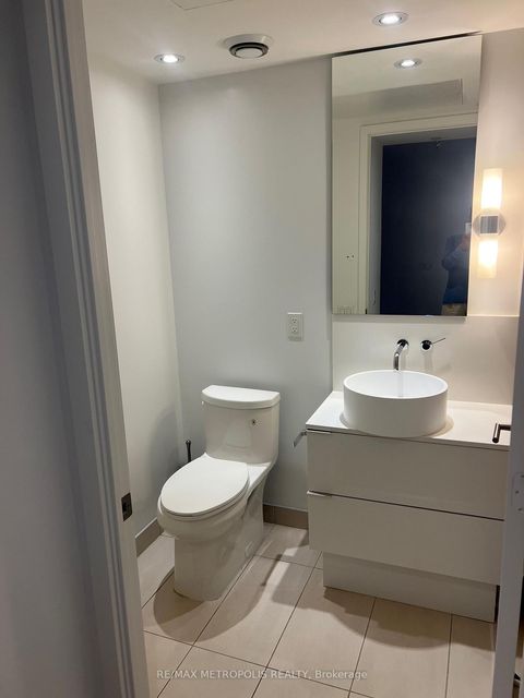 Photo 9 at 1805 - 161 Roehampton Avenue, Mount Pleasant West, Toronto