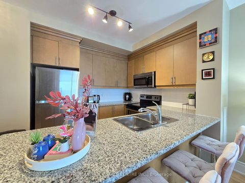 Photo 15 at PH207 - 18 Harding Boulevard, Harding, Richmond Hill