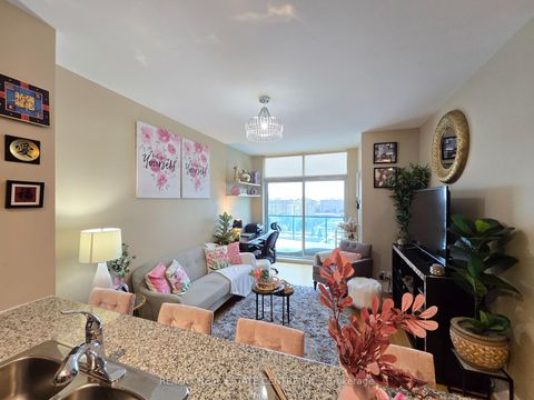 Photo 18 at PH207 - 18 Harding Boulevard, Harding, Richmond Hill