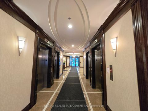 Photo 35 at PH207 - 18 Harding Boulevard, Harding, Richmond Hill