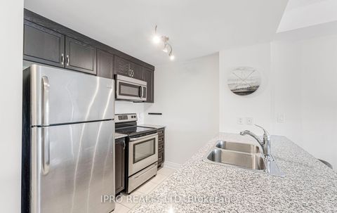 Photo 13 at 719 - 149 Church Street, Schomberg, King