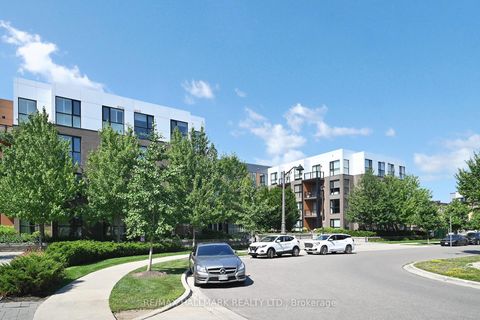 Photo 2 at 416 - 150 Sabina Drive, GO Glenorchy, Oakville