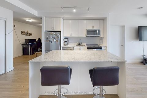 Photo 4 at 416 - 150 Sabina Drive, GO Glenorchy, Oakville