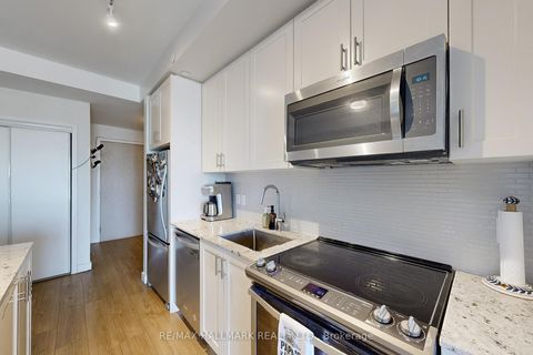 Photo 10 at 416 - 150 Sabina Drive, GO Glenorchy, Oakville
