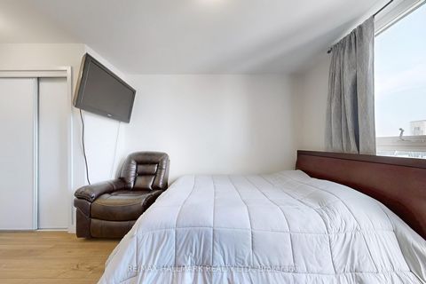 Photo 15 at 416 - 150 Sabina Drive, GO Glenorchy, Oakville