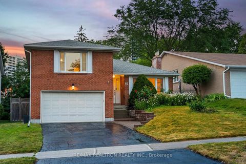 Photo 1 at 87 Valentine Drive, Donalda, Toronto