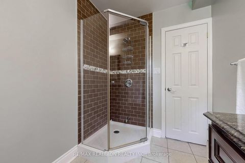 Photo 36 at 87 Valentine Drive, Donalda, Toronto