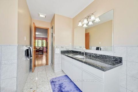 Photo 32 at 2921 Caradoc Lane, CV Clearview, Oakville