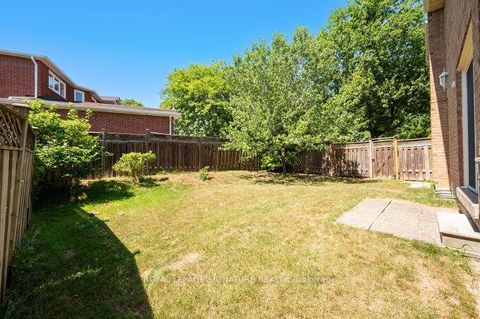Photo 46 at 2921 Caradoc Lane, CV Clearview, Oakville