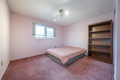 Photo 20 at 79 Mayvern Crescent, North Richvale, Richmond Hill