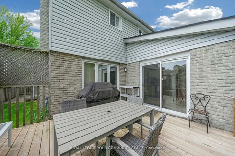 Photo 29 at 79 Mayvern Crescent, North Richvale, Richmond Hill