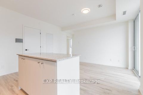 Photo 17 at 305 - 335 Wheat Boom Drive, JM Joshua Meadows, Oakville