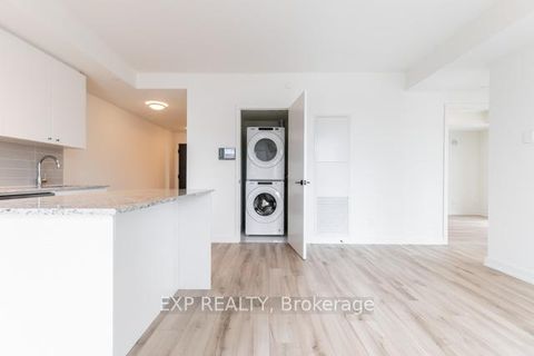 Photo 22 at 305 - 335 Wheat Boom Drive, JM Joshua Meadows, Oakville
