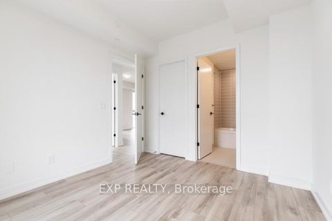 Photo 33 at 305 - 335 Wheat Boom Drive, JM Joshua Meadows, Oakville